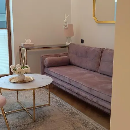Studio Pawia Center Апартаменты